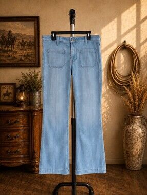 Vintage Ariat Denim Slim Trouser Jeans • High Rise • Light Wash • Size 32R